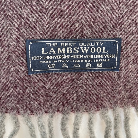 100% Virgin Lambswool Dark Purple Grey Unisex Scarf NWOT - Picture 3 of 3